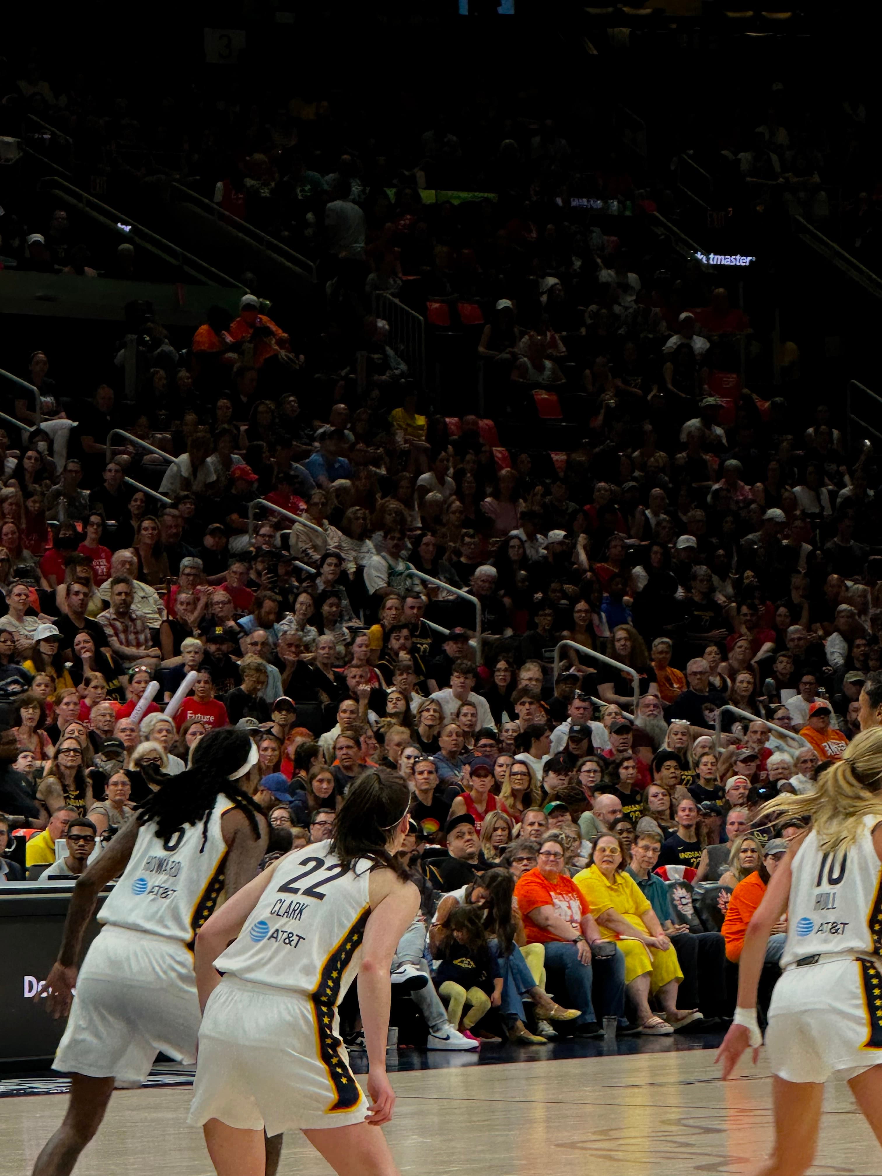 Connecticut Sun Arena Atmosphere